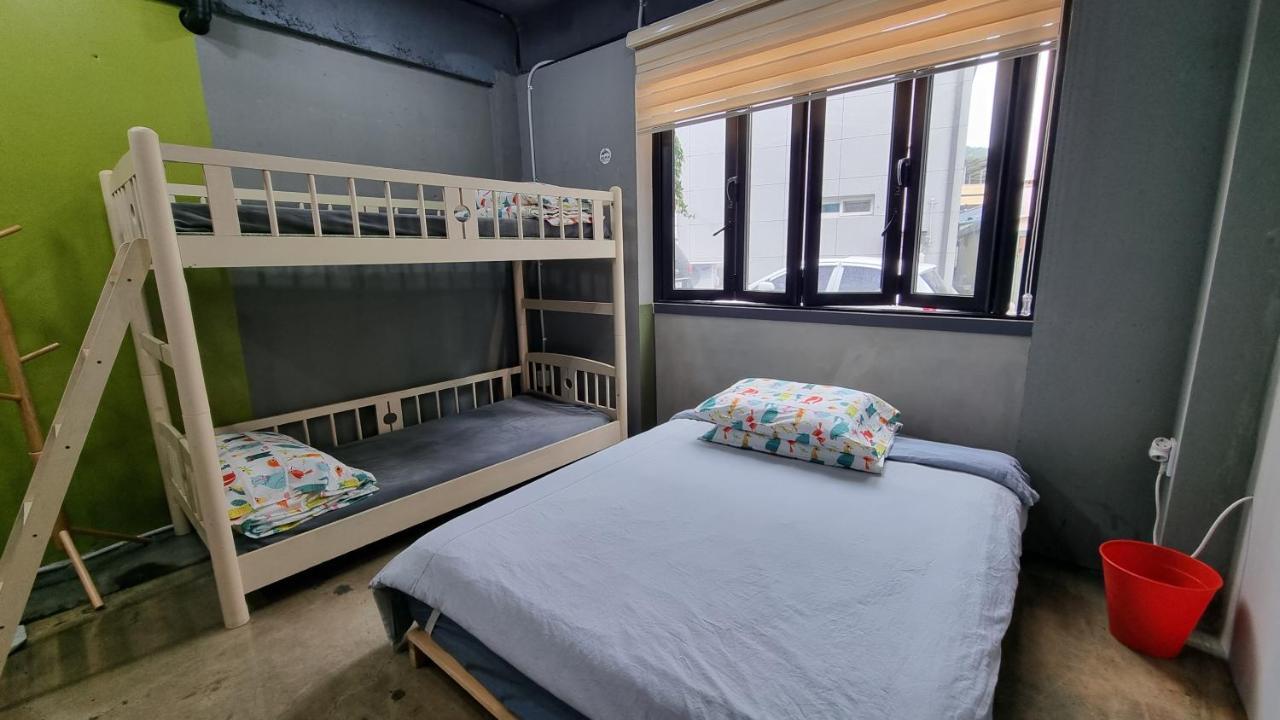 Jungle Guesthouse Danyang Bagian luar foto