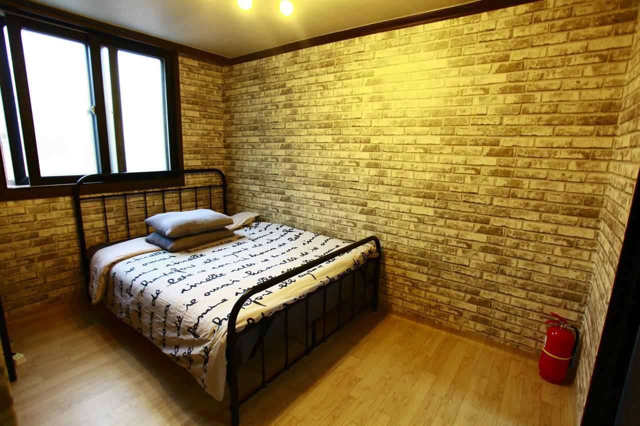 Jungle Guesthouse Danyang Bagian luar foto